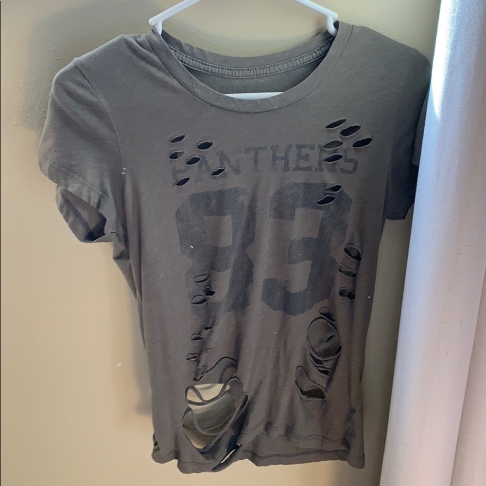 Army green distressed tee